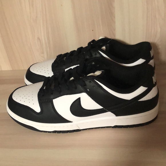 Men’s Nike Dunk Low Panda Sneakers - Picture 2 of 8